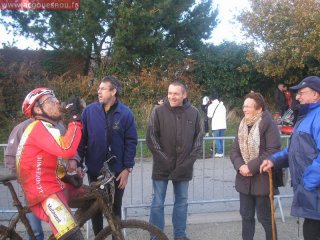Claude, Albert et leurs supporters   