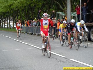 Victoire pour THIERRY