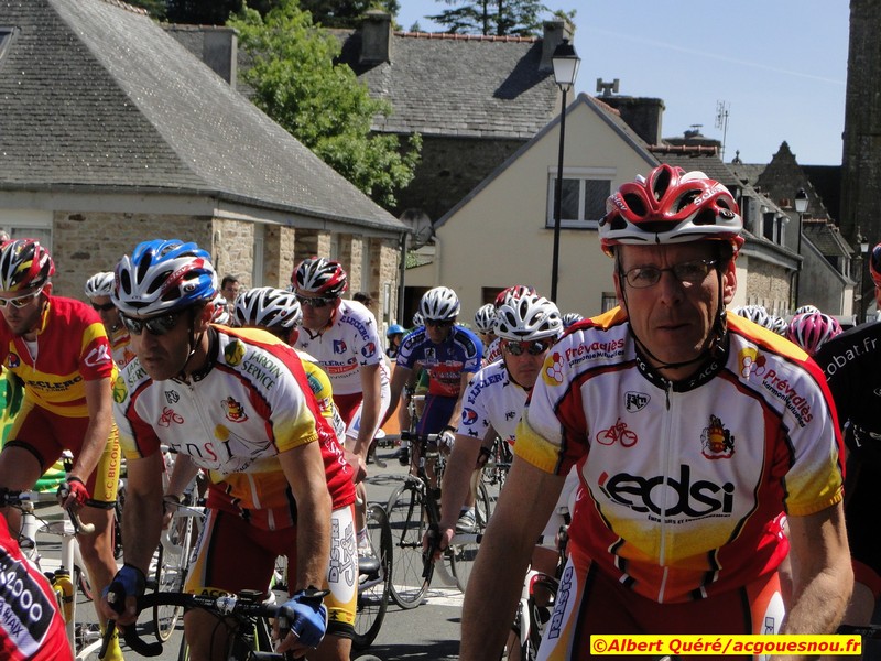 Bruno BODORS & Claude LE GUEN au départ de la course de BODILIS                         